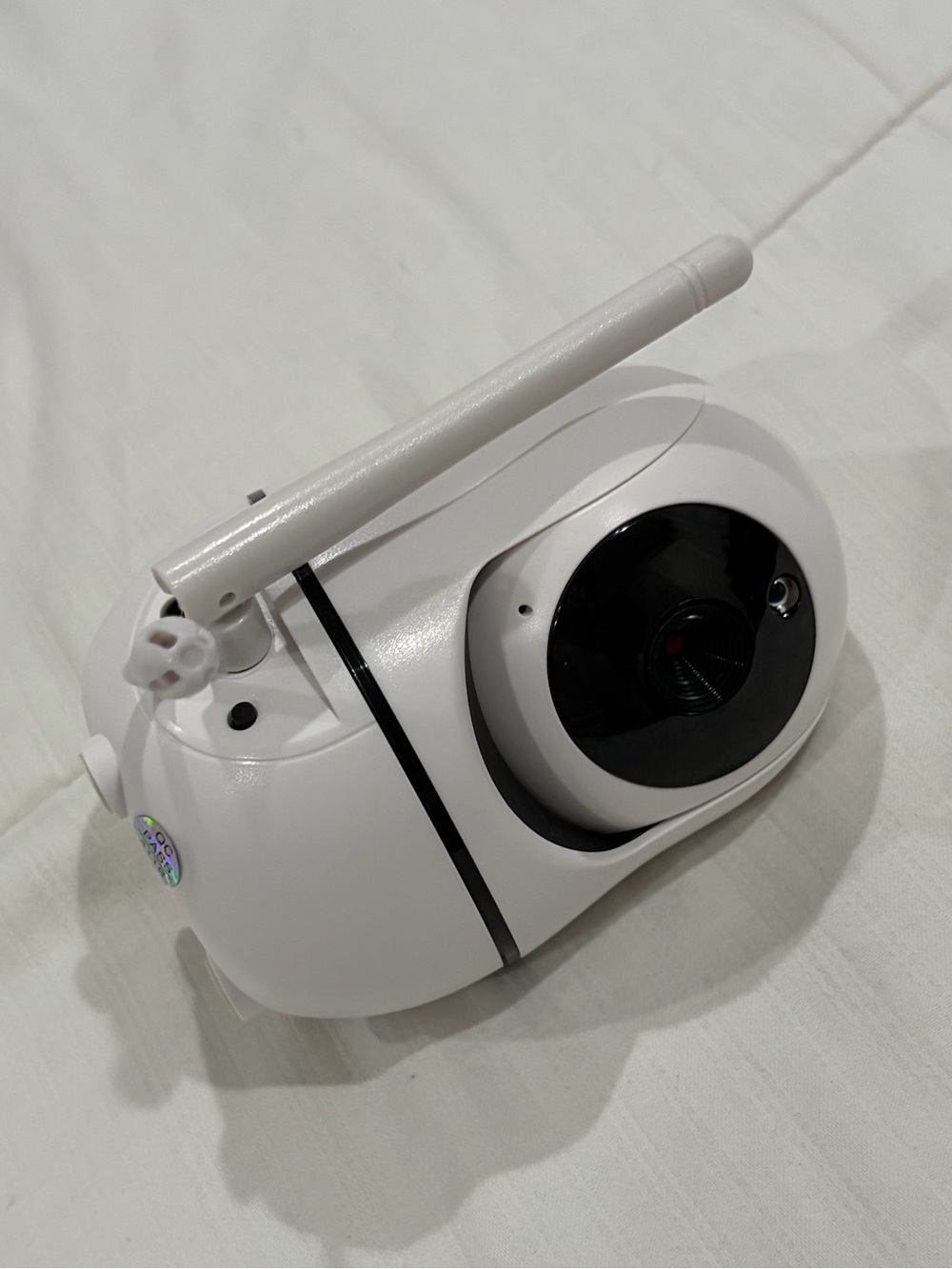 “GoodBaby” Baby Monitor with 2 Chargers